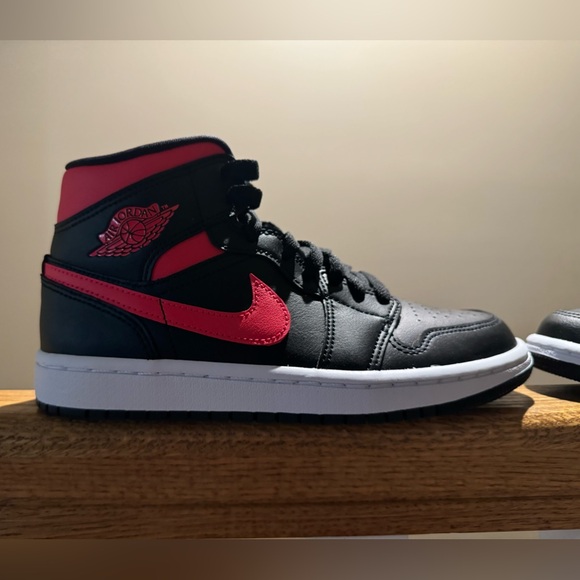 Women's Air Jordan 1 MID Sky J FR Blue/Ozone Blue-Sail - Picture 4 of 9